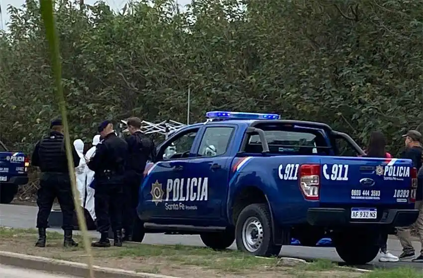 Macabro hallazgo en zona oeste de Rosario: apareció un un hombre maniatado y con una bolsa en la cabeza