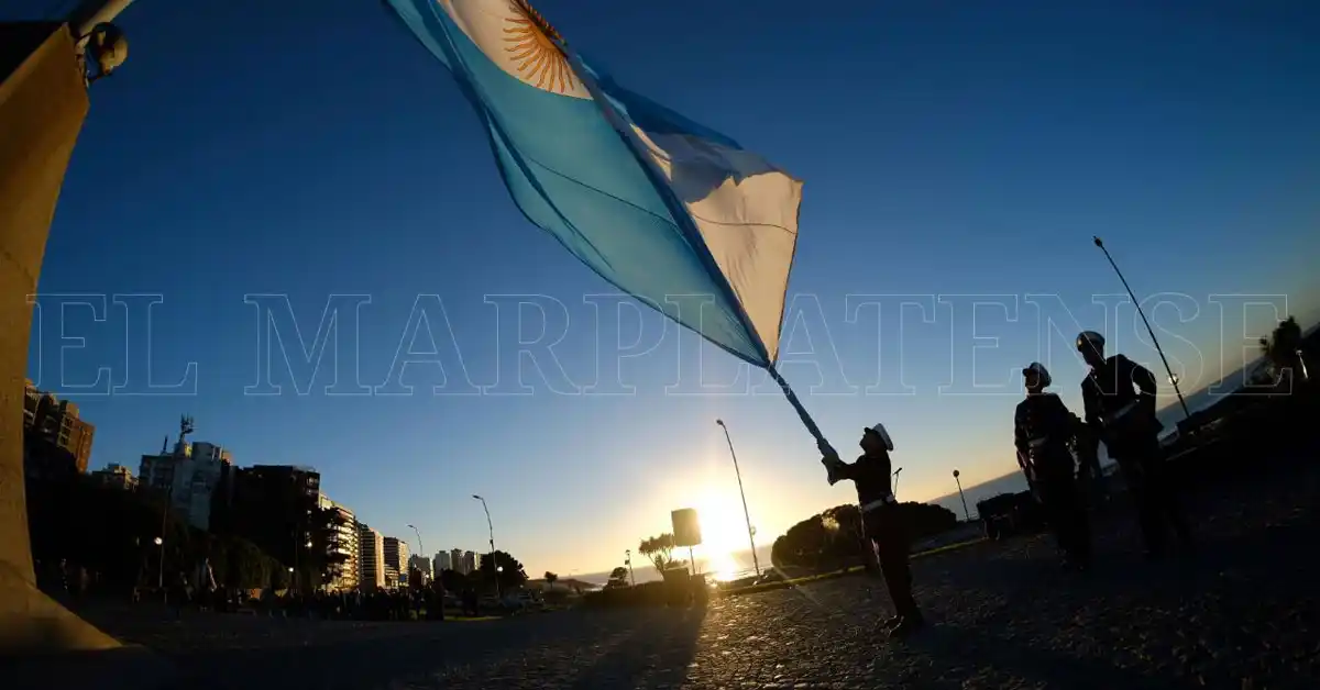 El Intendente encabezó la celebración por el Día de la Bandera