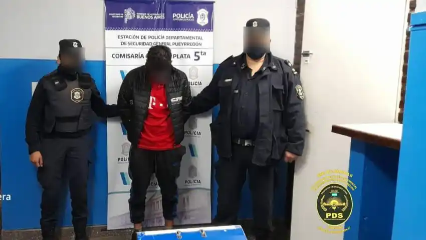 Se despertó y había dos hombres en el patio de su casa en Punta Mogotes: un detenido