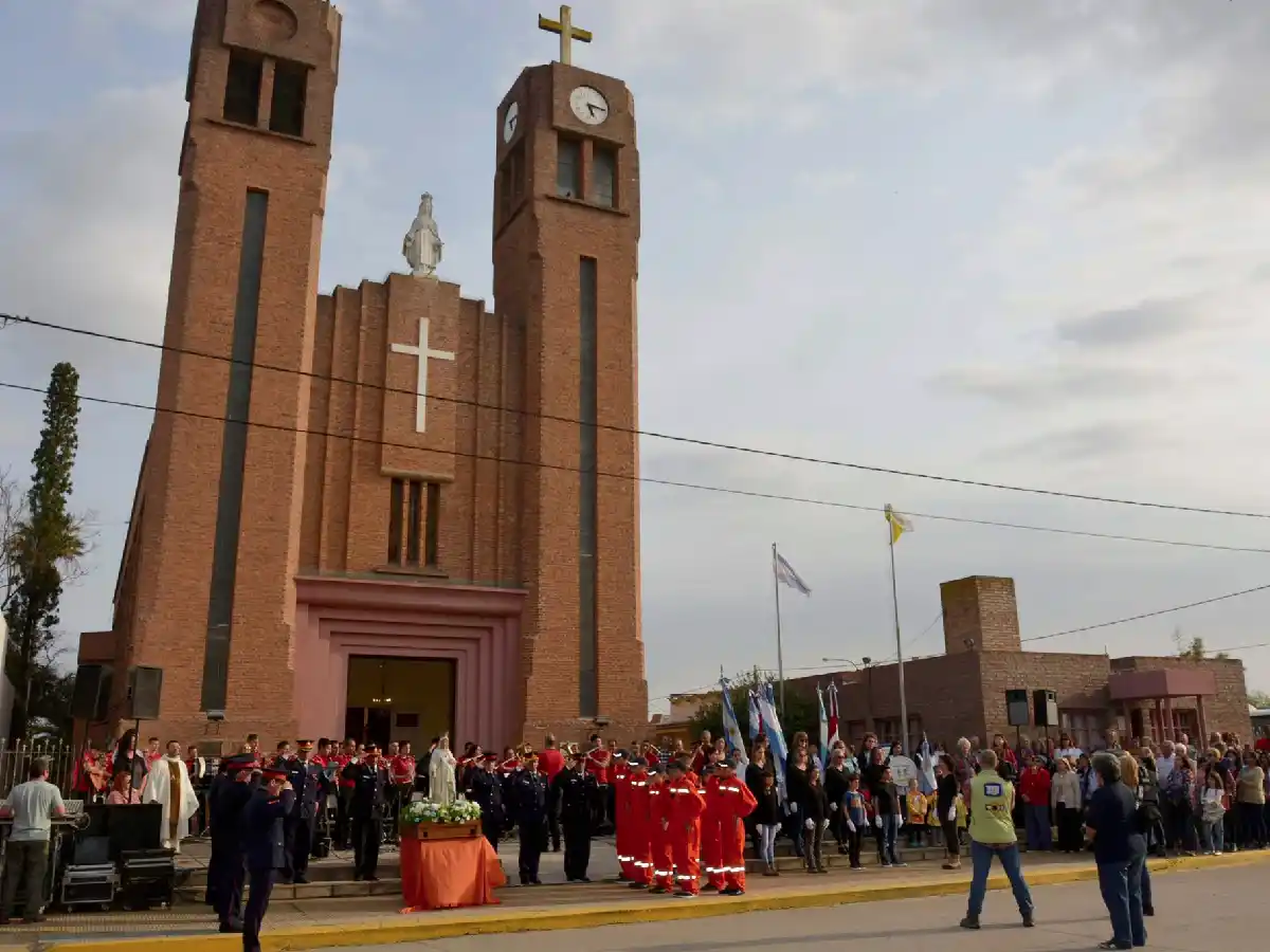 Con una muestra “fuera de serie” La Francia celebra sus patronales        