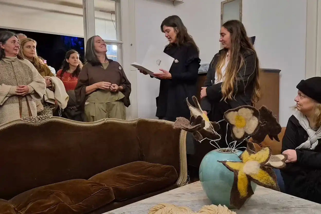 Proyecto Cruce invita a una muestra textil y arte contemporáneo en Casa Banano