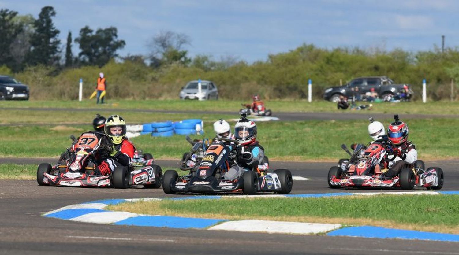 Con la presencia de pilotos de la ciudad, inicia el Campeonato Entrerriano de Kárting