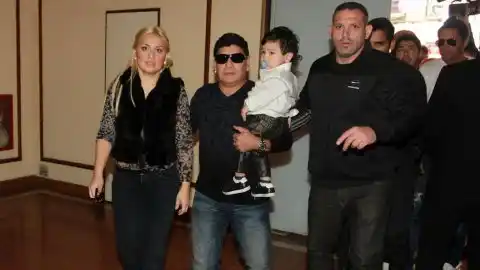 Verónica Ojeda justificó el cachetazo de Maradona: “Es celoso con la gente que quiere”