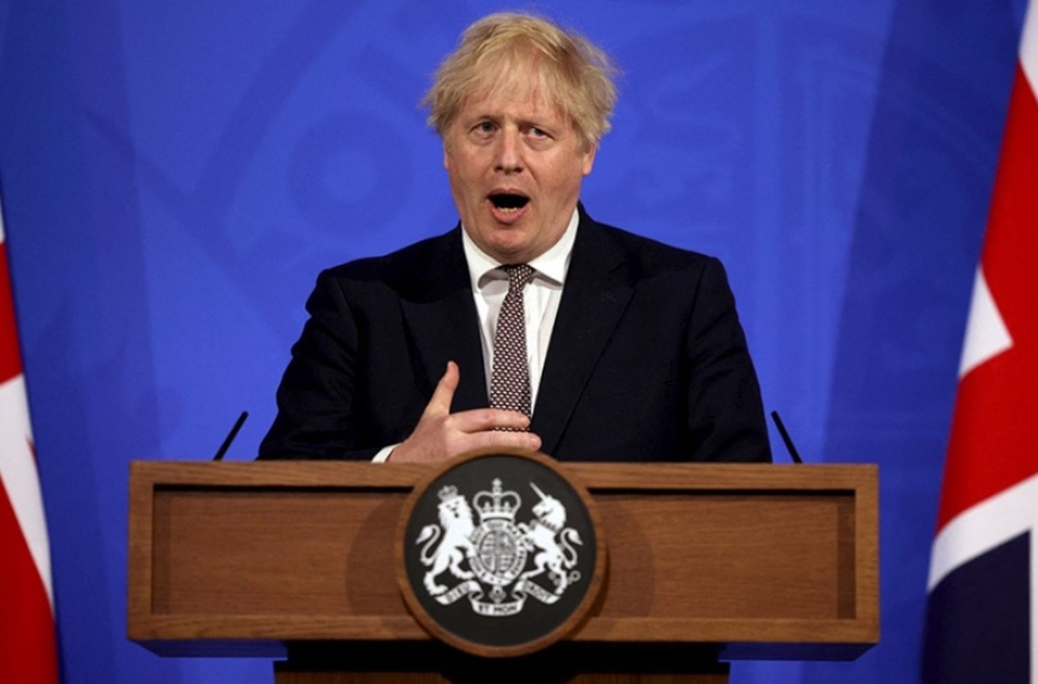 Seis candidatos conservadores para suceder a Johnson se miden en una nueva votación