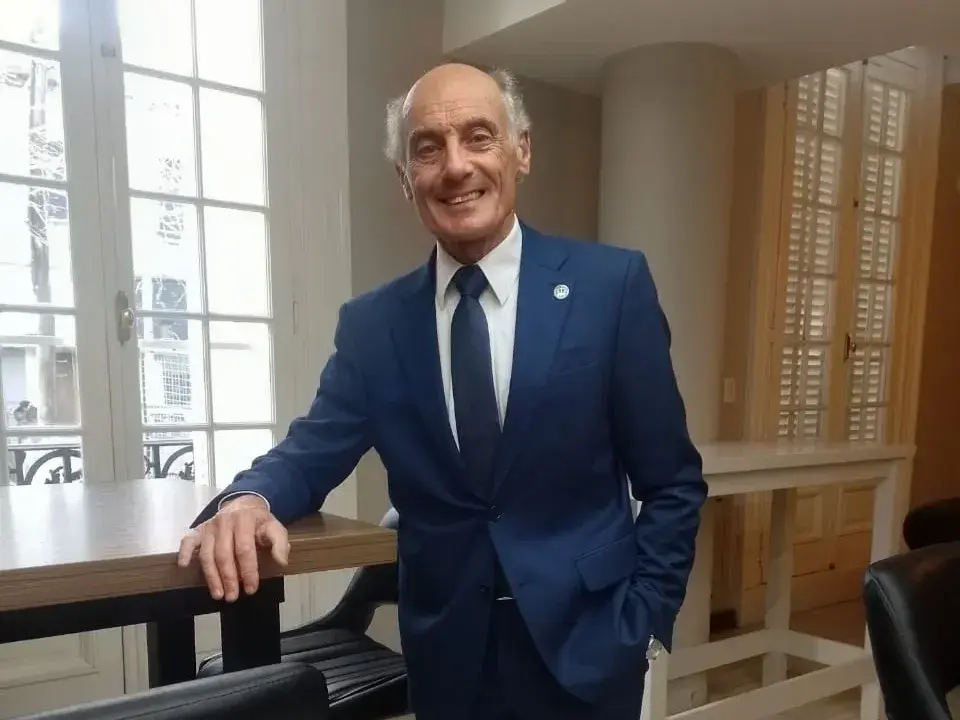 Charla. El Dr. Horacio Vero brindó una charla en el Colegio de Abogados para compartir sus 43 años de experiencia en la materia