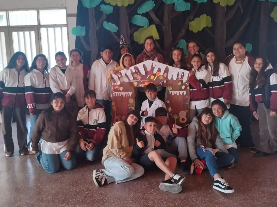 La Escuela N°6 vivió con emoción su primera Maratón Nacional de Lectura