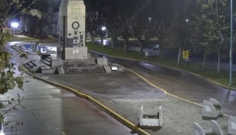El trabajador fue atropellado mientras limpiaba la calle