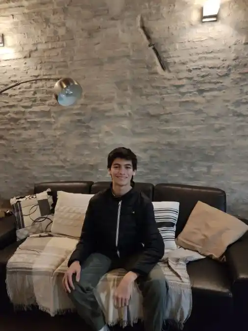 A Manuel Torres le gusta aprovechar su tiempo libre para conocer más sobre música, fotografía y matemáticas.