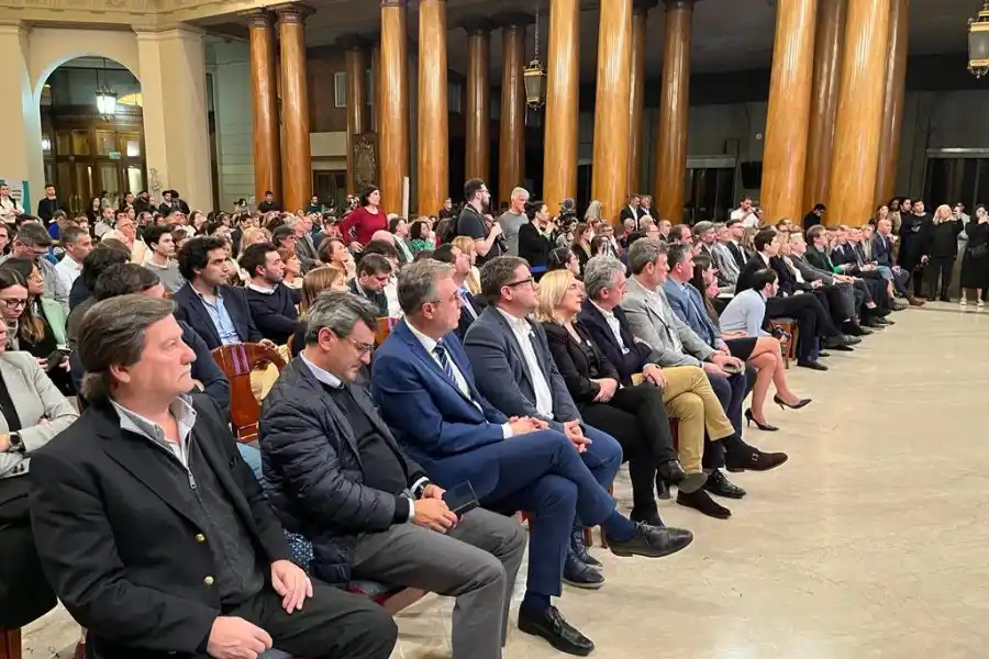 El acto que se desarrolló en la Bolsa de Comercio de la Ciudad Autónoma de Buenos Aires.