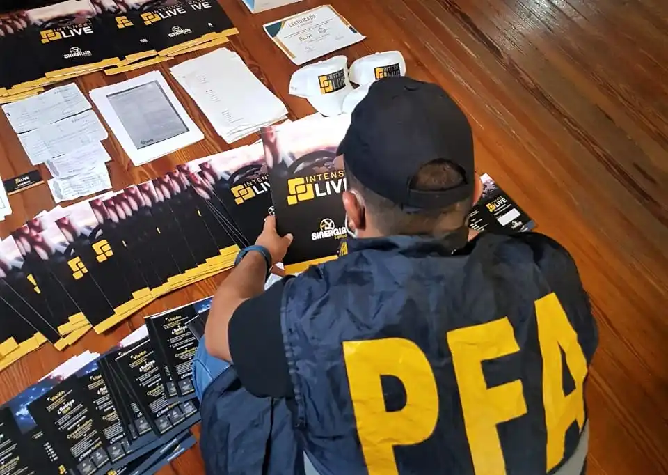 Intense Live: quiénes son los involucrados a los que les secuestraron teléfonos y computadoras en San Nicolás