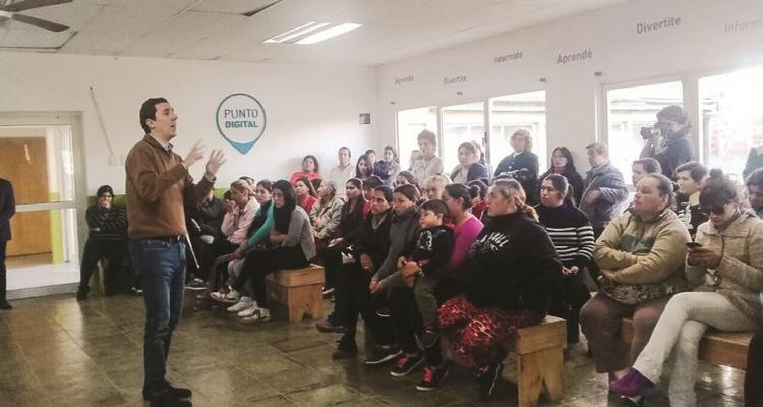 Subsecretaría de Asuntos Electorales capacitó a vecinos en el CIC