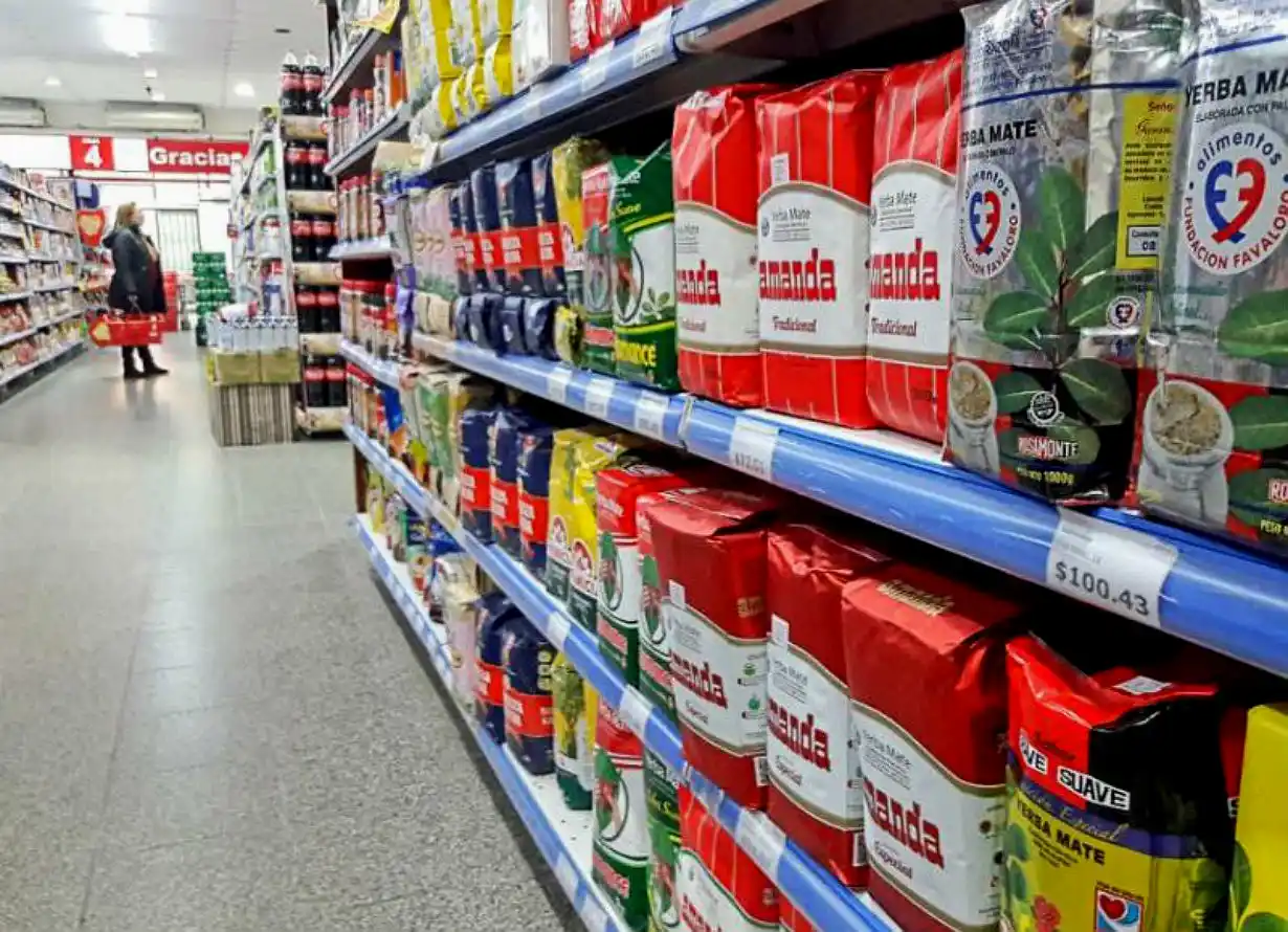 Para no ser pobre, una familia necesita $ 30.337