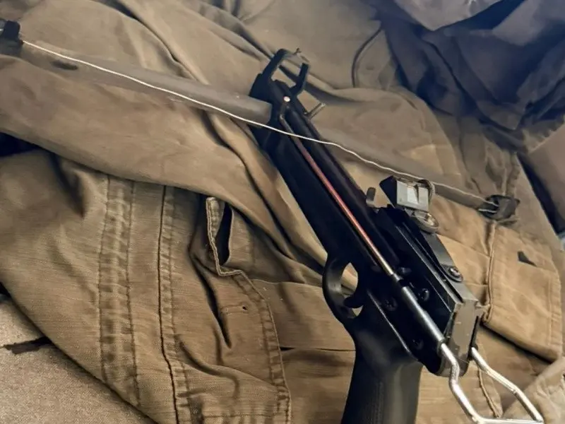Encontraron un posible aguantadero de armas en pleno centro