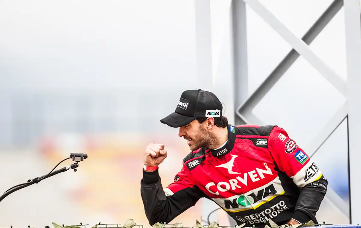 Urcera es el líder del campeonato.