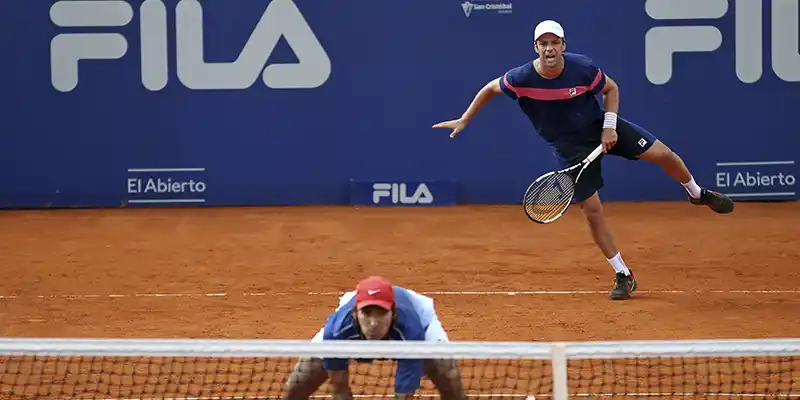 Doble semifinal en Santiago