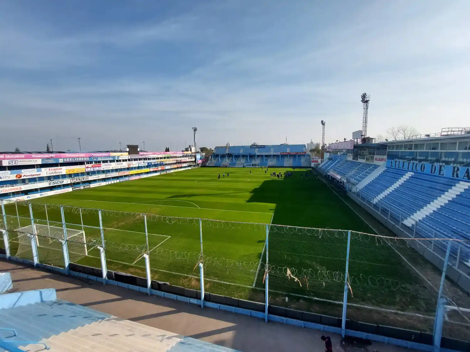 Atención vecinos de barrio Alberdi: cortes de calle y operativo de seguridad por el partido de Copa Argentina