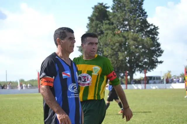 Fútbol local: Hasta ahora se juega la fecha
