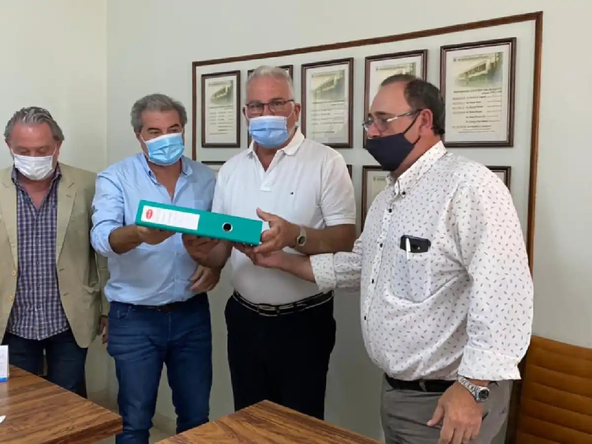 San Justo: asfaltarán 24 kilómetros de un camino rural 