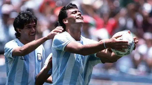 El adiós de Maradona y Messi al Tata Brown