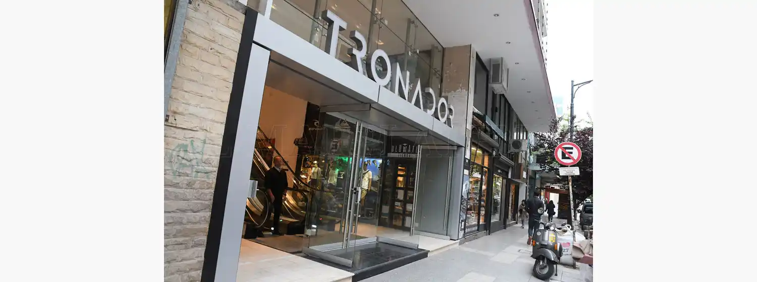 El año del Tronador: políticos, artistas y celebridades visitaron el teatro