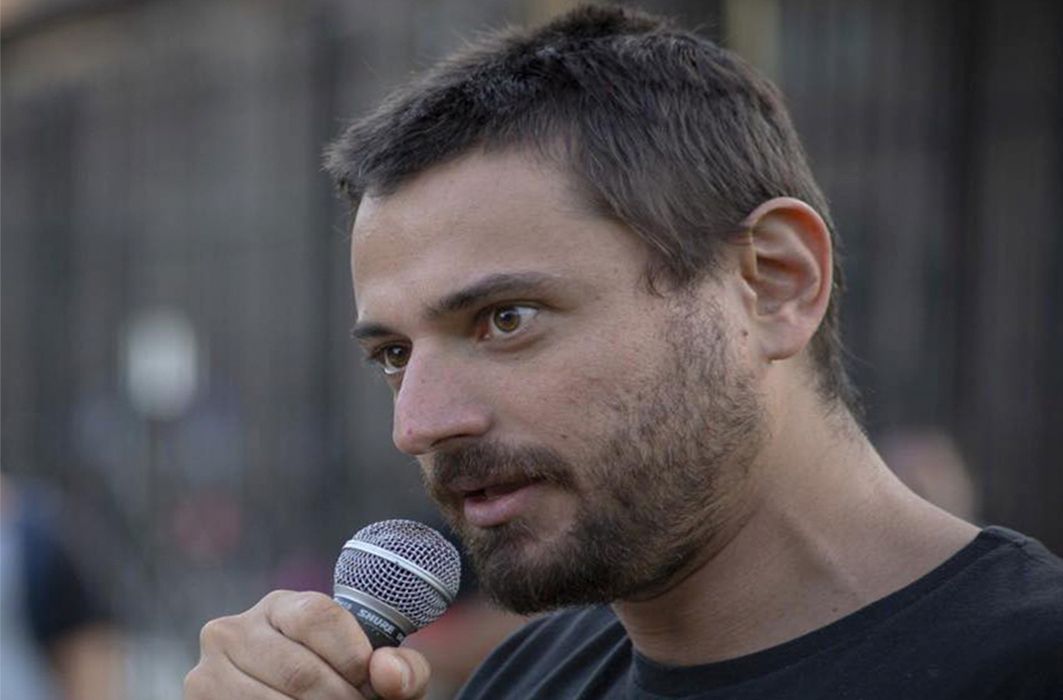 El dirigente había tomado el edificio, que iba a ser cerrado por Capital Humano.