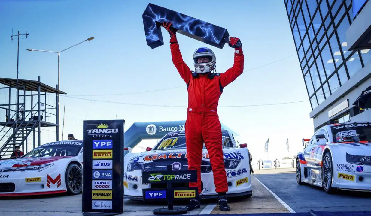 Verriello llega Rosario siendo el líder del campeonato