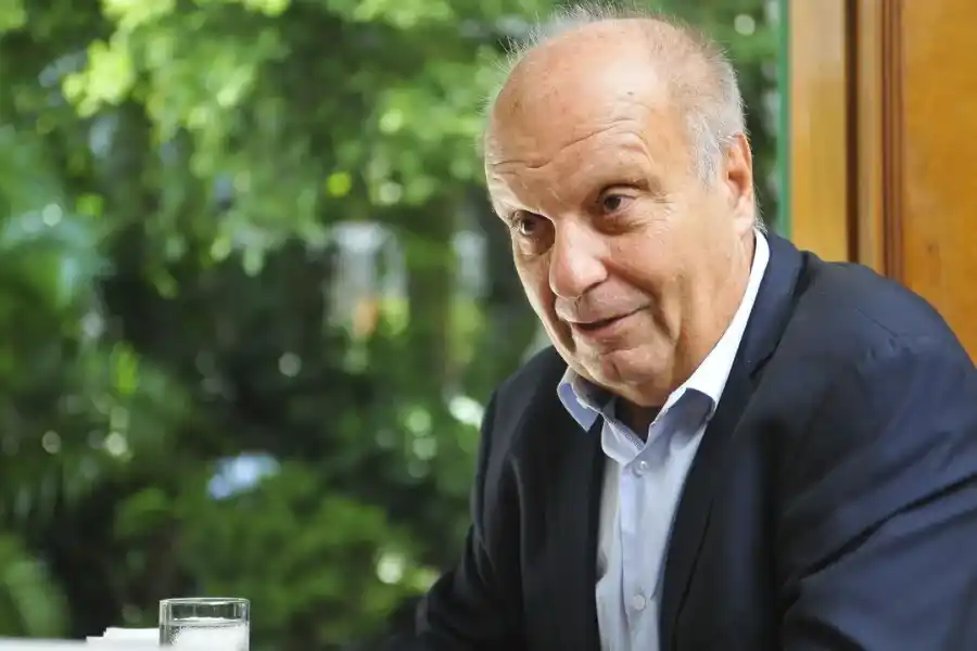Lombardi: "Los medios públicos hay que cerrarlos"