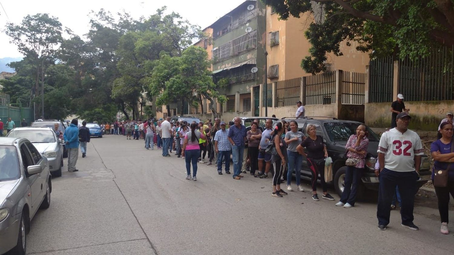 ¡CNdP anuncia el cierre de la jornada en Primaria 2023! Centros de votación con ciudadanos en cola permanecerán abiertos