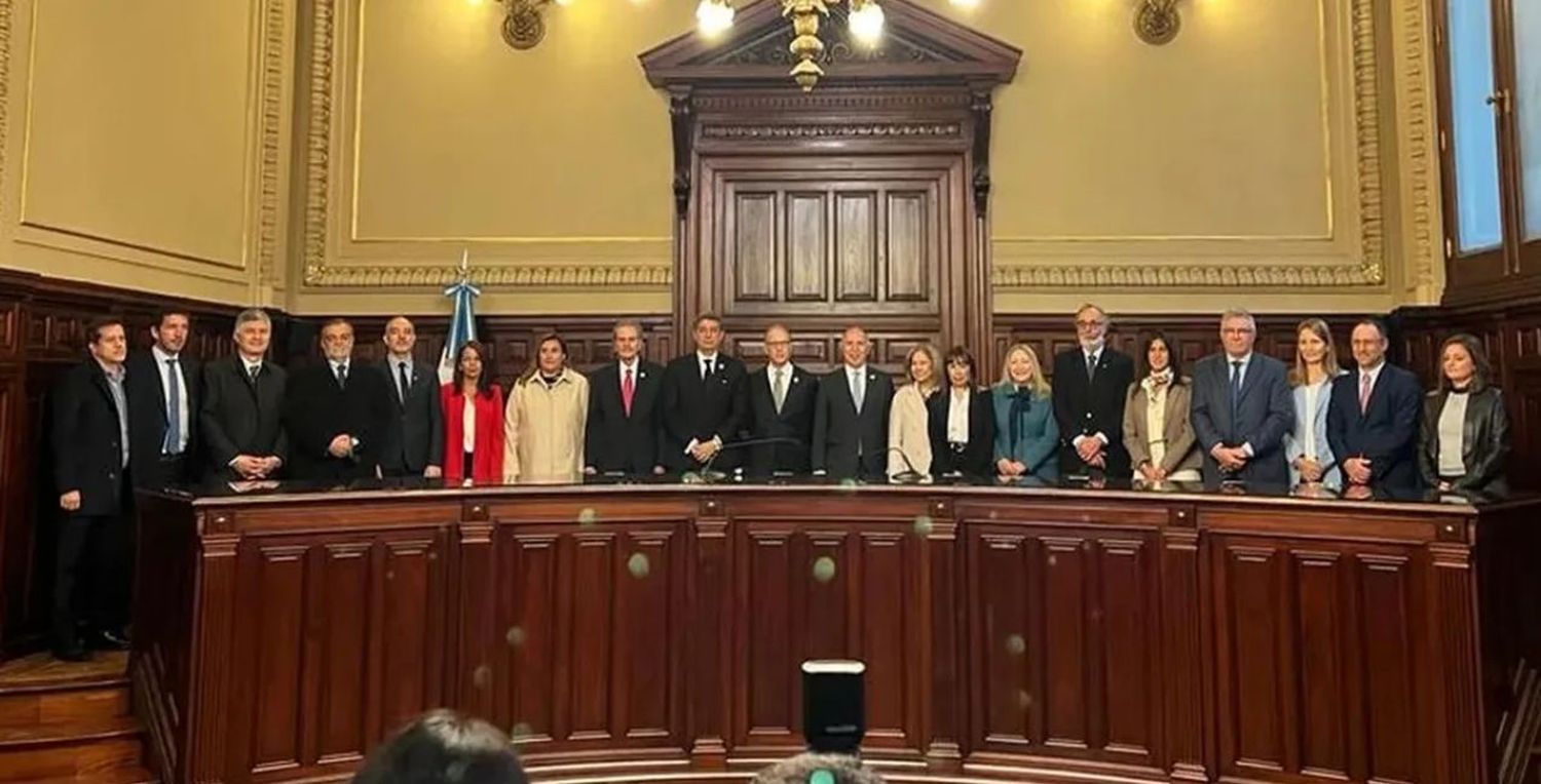 Se reúne por primera vez el nuevo Consejo de la Magistratura