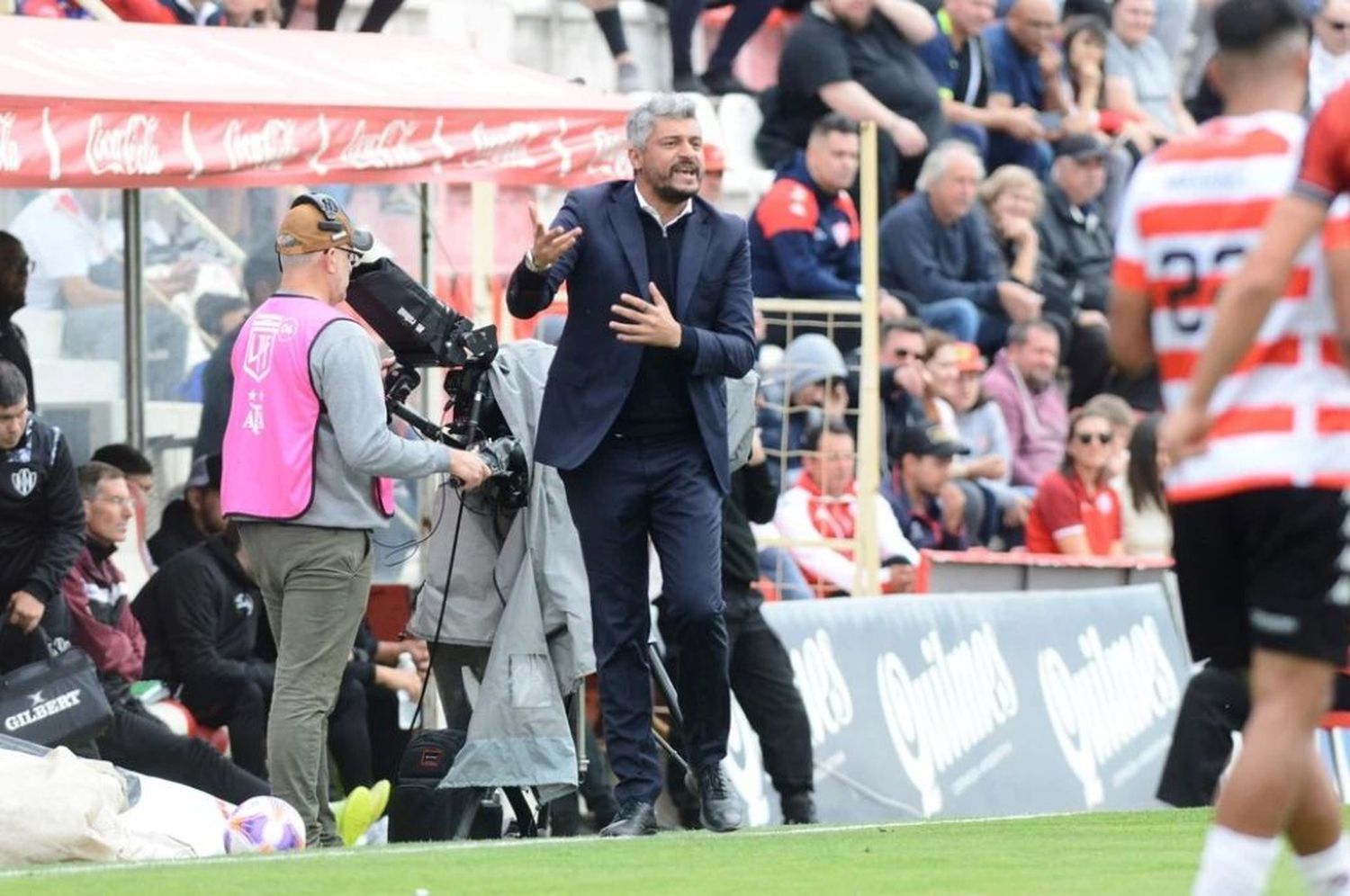 Unión enfrenta a Banfield en el estadio Florencio Sola