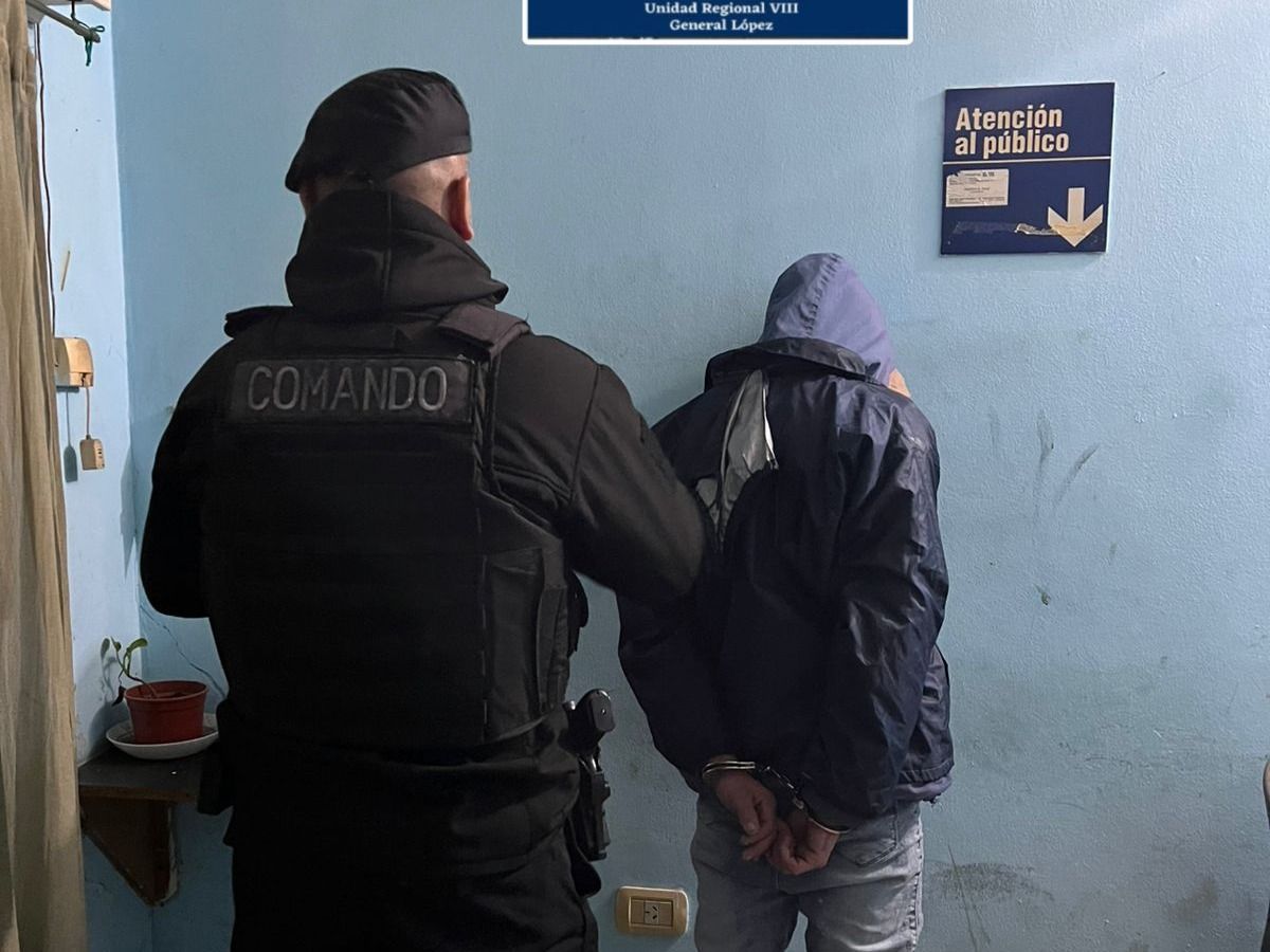 El joven fue trasladado a sede policial.