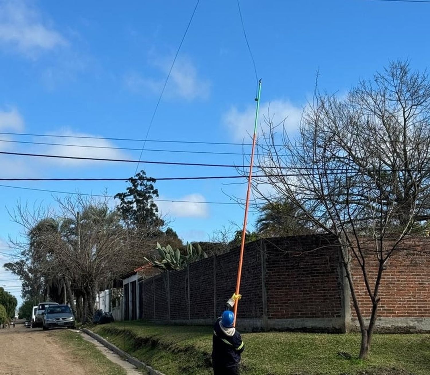 Por maniobras de una empresa proveedora de internet, se produjo un corte de energía en una zona de Concordia