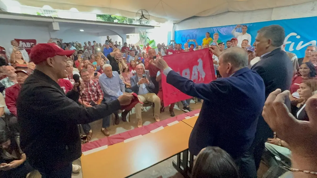 «HAY QUE ORGANIZARSE, DEFENDER EL VOTO y  no dejarse atrapar por el triunfalismo»: Edmundo González recibe el apoyo de ABP