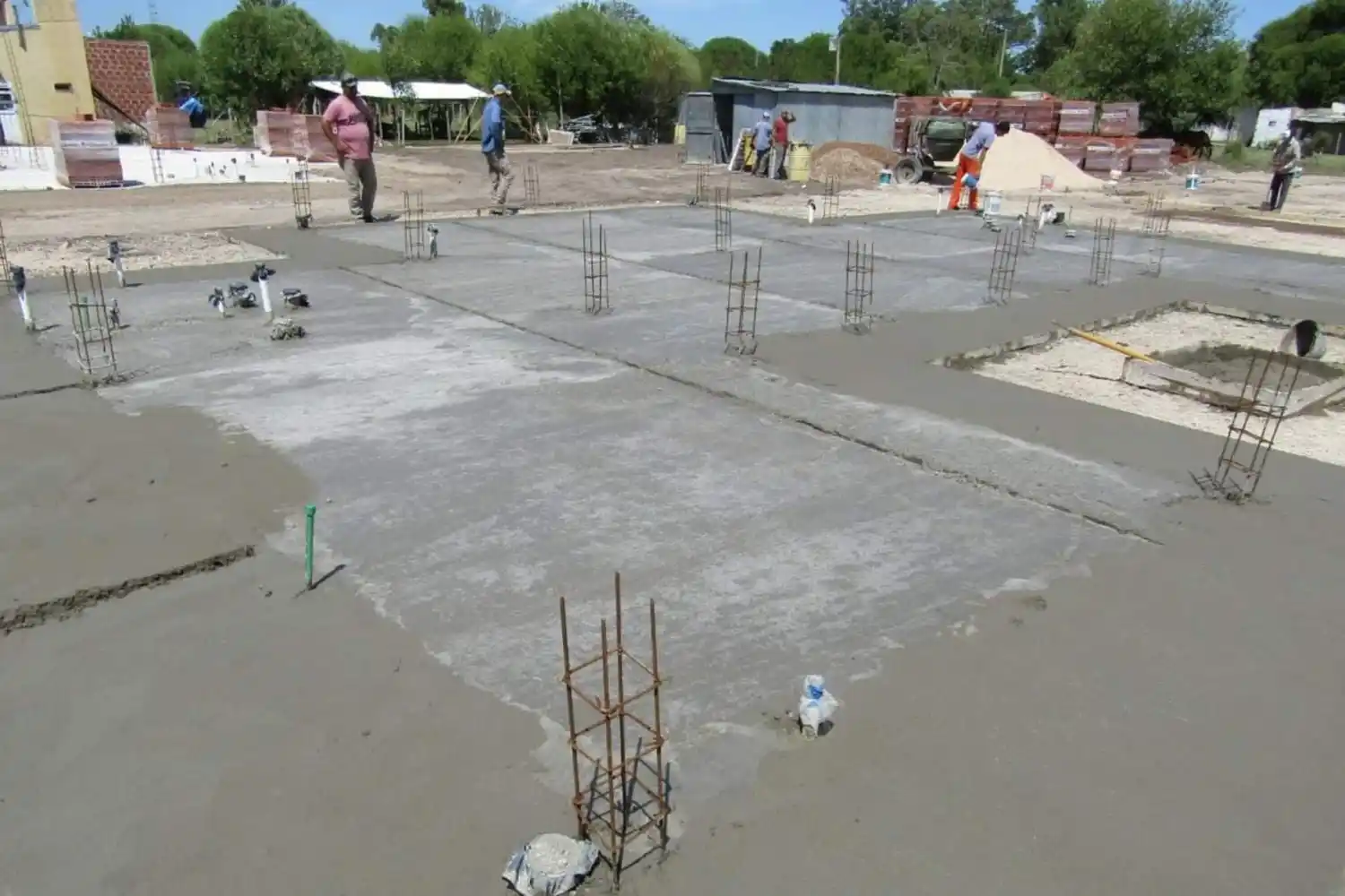 Comenzó la construcción de nuevas viviendas en Estación Sosa