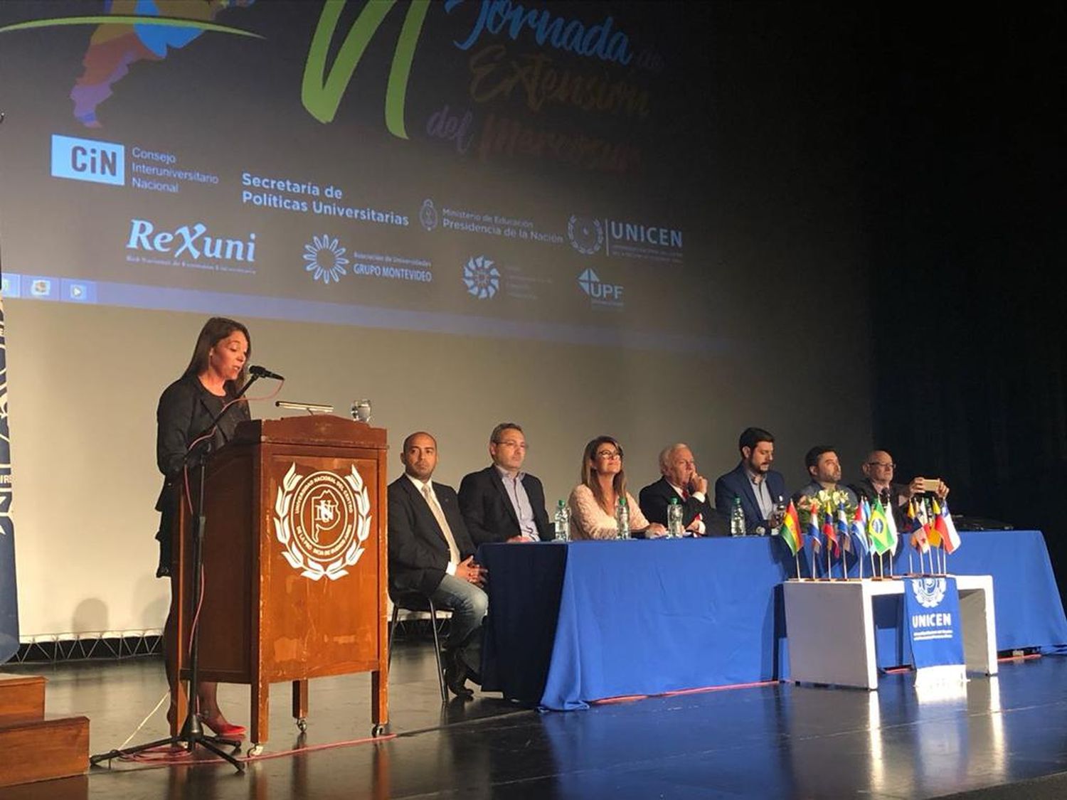 Con representantes de diez países se desarrollan las Jornadas de Extensión
