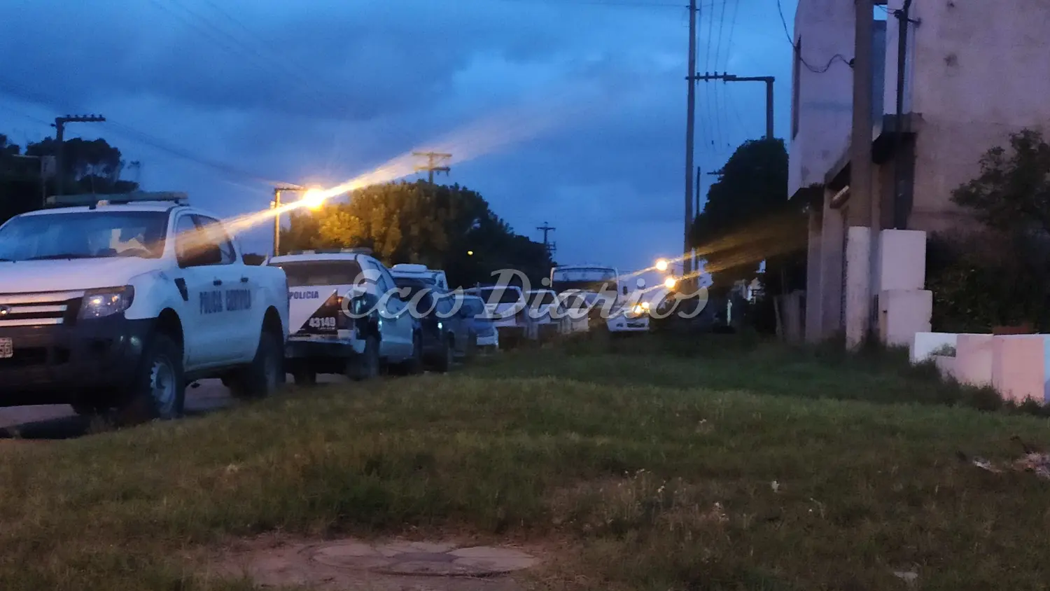 Una embarazada fue golpeada por un joven y ella lo hirió con un cuchillo