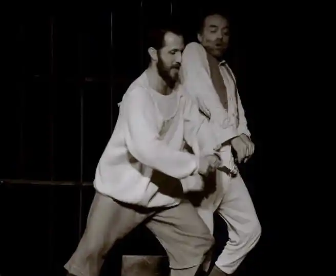 “Play la blindada”, ensayo fragmentado de Intangible teatro por Instagram