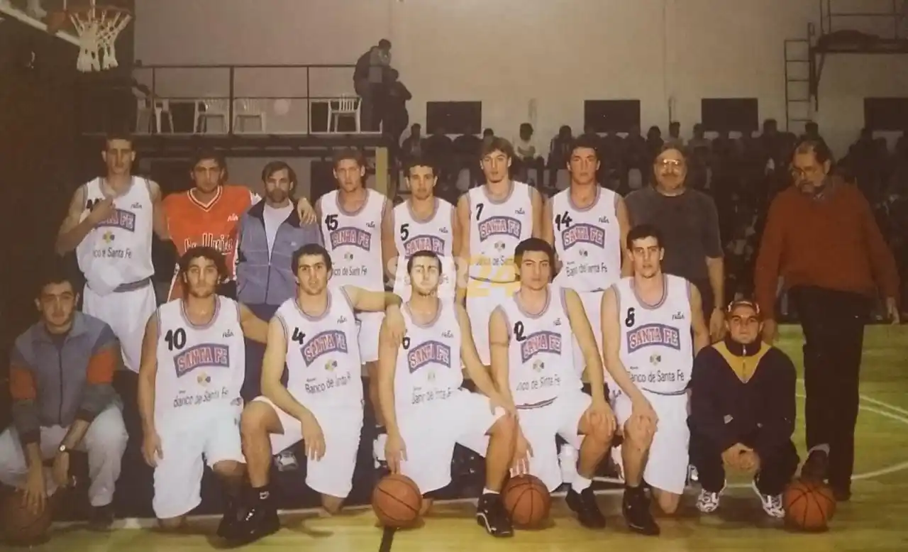 Santa Fe Campeón Argentino de Juveniles con medio equipo de la Venadense