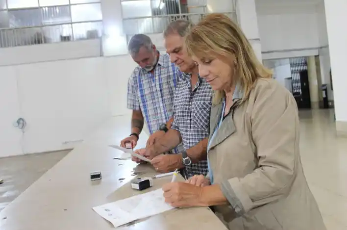 El pedido fue firmado por entidades que agrupan a profesionales responsables del proyecto, dirección y ejecución de obras en el distrito.