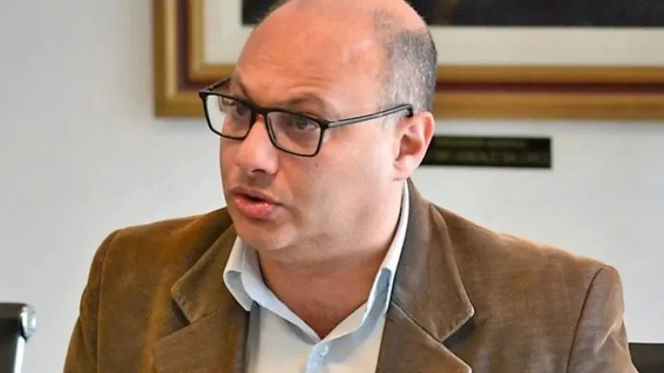 "No podemos hacer derivaciones, para Mar del Plata, ni por Covid ni por otras patologias"