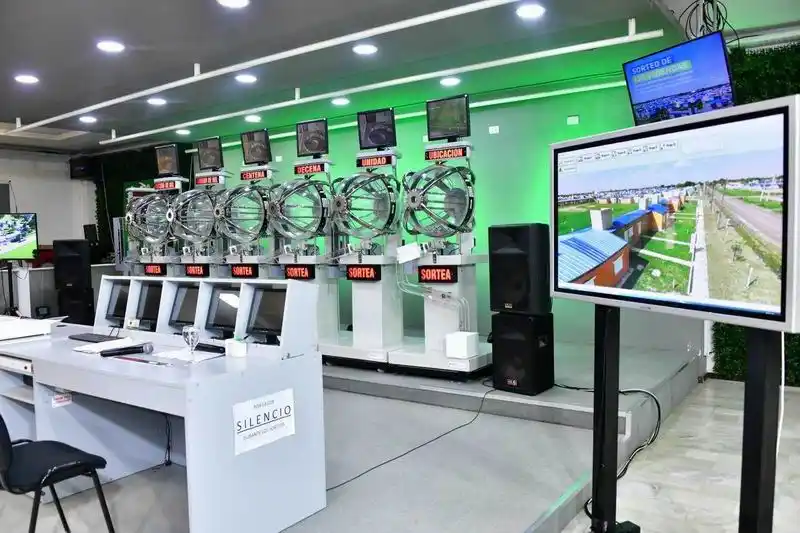 Se realizó el noveno sorteo de 
preadjudicatarios de 620 viviendas