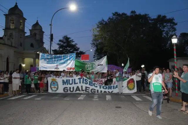 Hospital San Antonio: Se realizó una movilización en pedido de presupuesto 