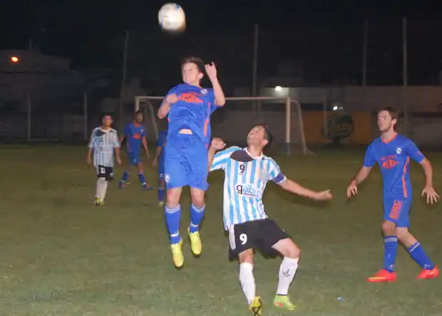 Juventud Unida, venció a Deportivo y es finalista