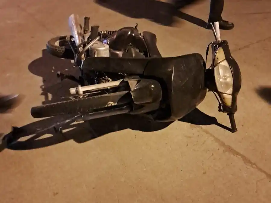 Otro accidente dejó como saldo una motociclista lesionada