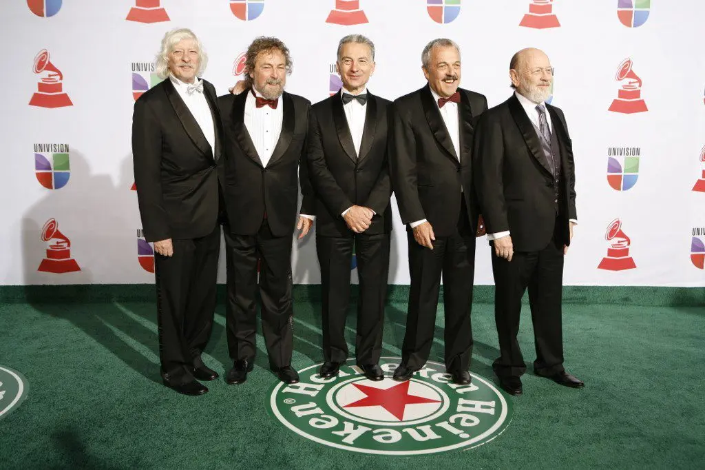 Les Luthiers se despide de los escenarios