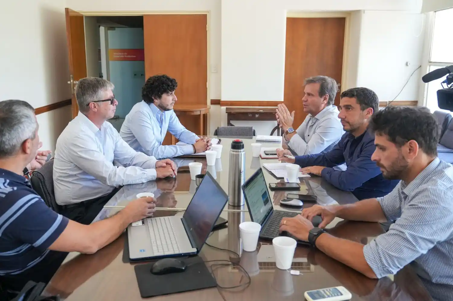 Funcionarios de ambas provincias sostuvieron una reunión.