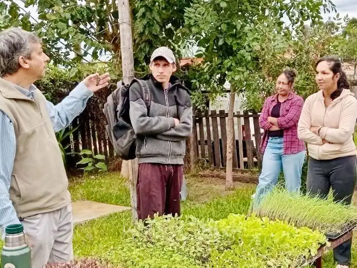 El programa de huertas familiares continúa beneficiando a los vecinos