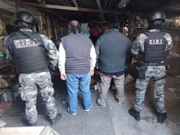 Imputaron a siete trabajadores del Heca por robo de insumos médicos