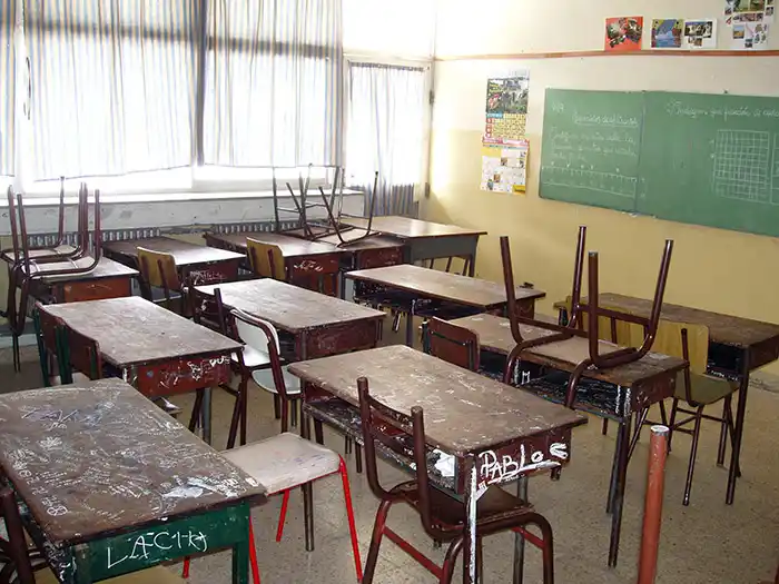 ¿Arrancan? Peligra el inicio de clases, ya que por ahora no hay acuerdo entre docentes y el gobierno provincial.