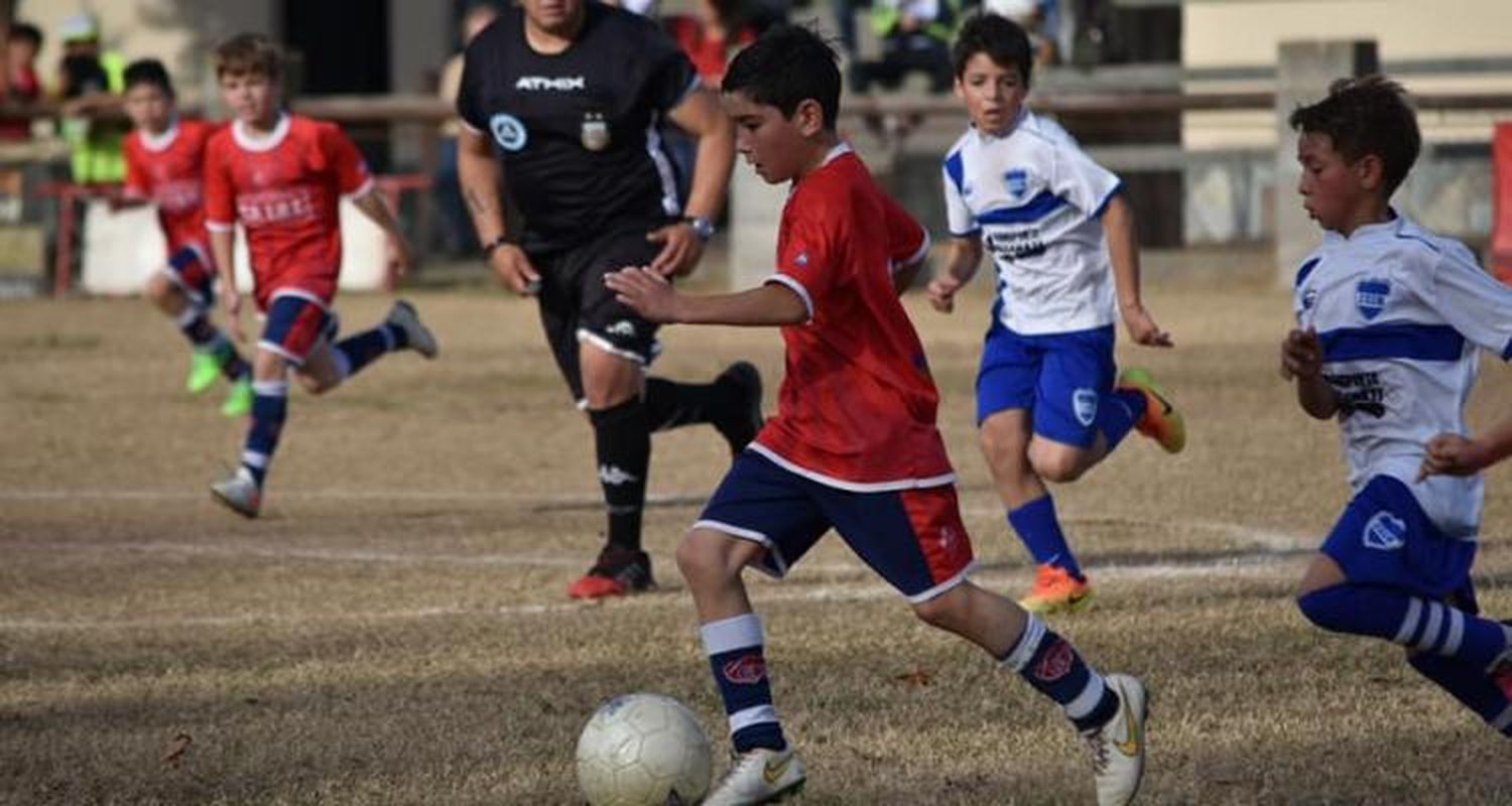 En la previa al Provincial 2007, se jugó una nueva fecha del Apertura de la Liga Infantil